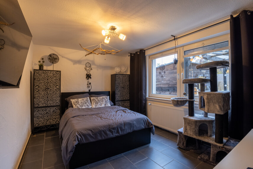 Zimmer mit Gartenblick