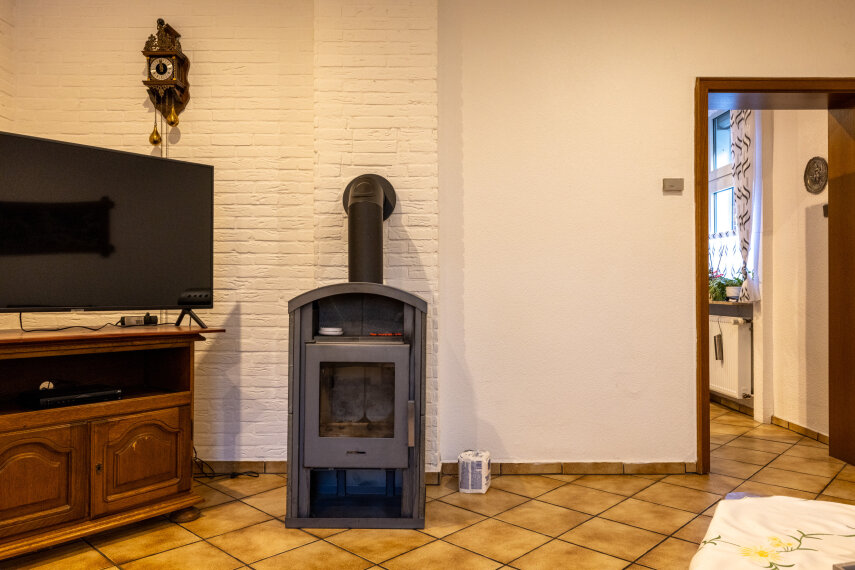 Wohnzimmer mit Ofen